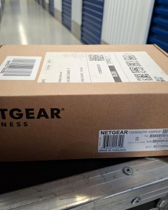Switch NetGear GS305 - WIFI Tenda AX3000