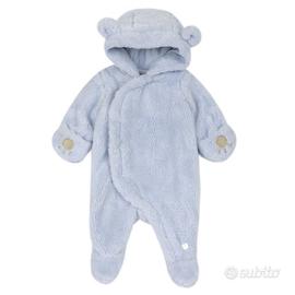 Tutina aperta davanti pellicciotto – chicco