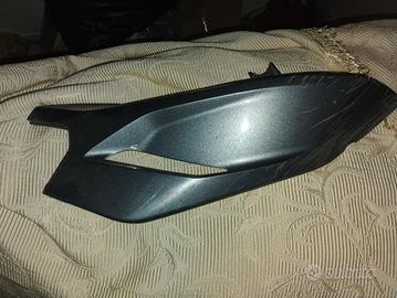 Carena sotto pedana sh 125-150 2013-2016