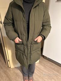 Piumino Uniqlo verde oliva – caldo, elegante