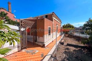 Villa singola Catania [BA-E20-SPVRG]