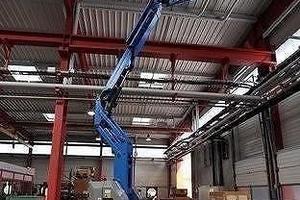 Piattaforma articolata elettrica