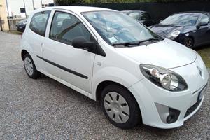 RENAULT TWINGO 1.2 BENZINA ANNO 2009