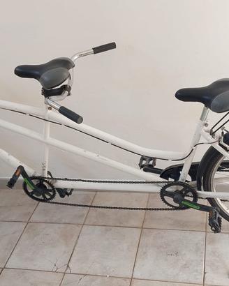 Bicicletta Tandem Cosmosport (2 Posti) – Bianca