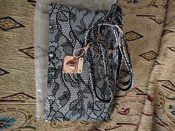 pochette borsetta donna con tracolla 
