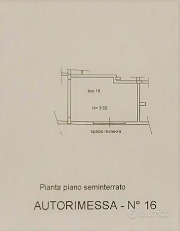 Box auto 20 mq zona nazionale appia-curti