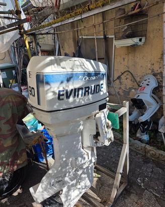 Motore fuoribordo evinrude 90 cv