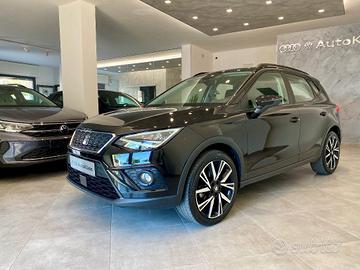 SEAT Arona 1.0 EcoTSI Black Edition di Unico Pro