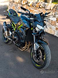 Kawasaki z 900 del 2022