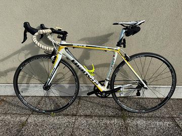 BICI DA CORSA BIANCHI SEMPRE CARBON