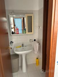 Lavabo’ e dpecchio