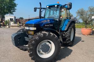 NEW HOLLAND TM 165