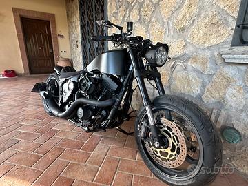 Harley-Davidson - Special Custom Unica