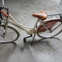 Bicicletta donna olandese