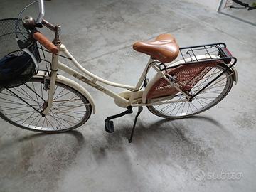 Bicicletta donna olandese