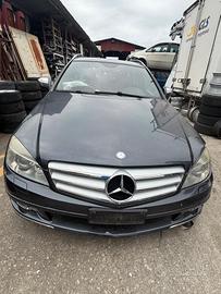 RICAMBI E MOTORE MERCEDES C 220 CDI