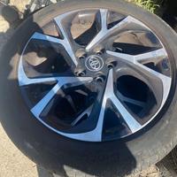 Cerchi in lega toyota chr c-hr 225/50r18