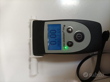 Etilometro portatile Lion Alcolmeter 700