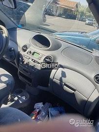 Toyota Yaris ricambi