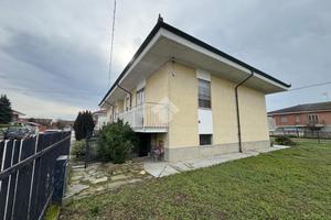 CASA INDIPENDENTE A CARMAGNOLA