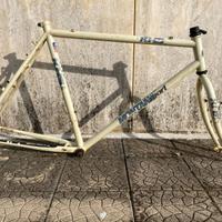 MTB vintage KHS Montana Sport; Ruote USA + Ricambi