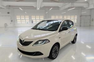 LANCIA YPSILON 1.0 FIREFLY 70 CV HYBRID GOLD 5 POR
