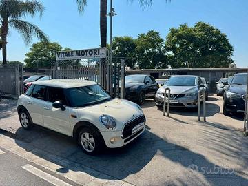 MINI COOPER ONE 1.2 75 CV 5 PORTE