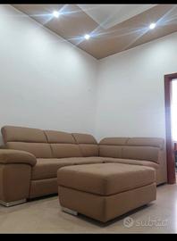 divano angolare letto come nuovo 