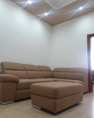 divano angolare letto come nuovo 