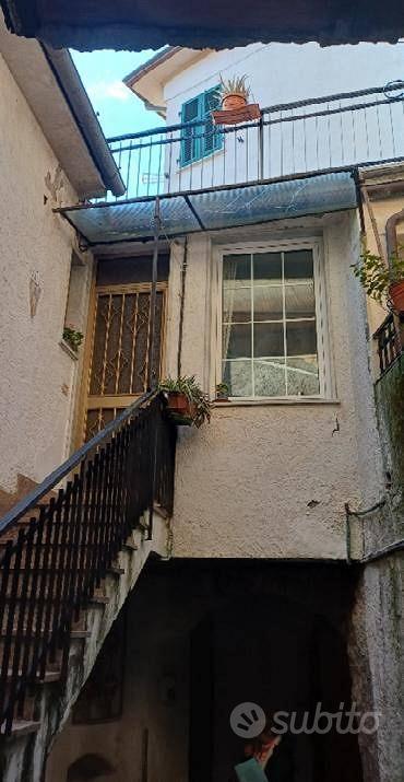 Appartamento – Follo, La Spezia - Vista 2