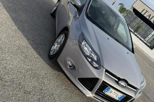Ford focus 2011