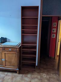 libreria Billy Ikea noce con sopralzo