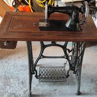 macchina per cucire primi del '900