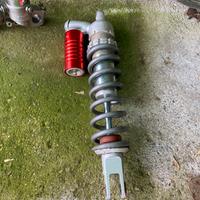 Ammortizzatore posteriore moto cross