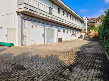 CAPANNONE A BARZANÒ