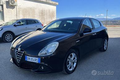 Alfa romeo turbo benzina