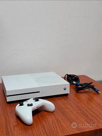 Xbox One S 500Gb + controller, HDMI, alimentazione