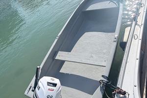 Patanella/trimarano