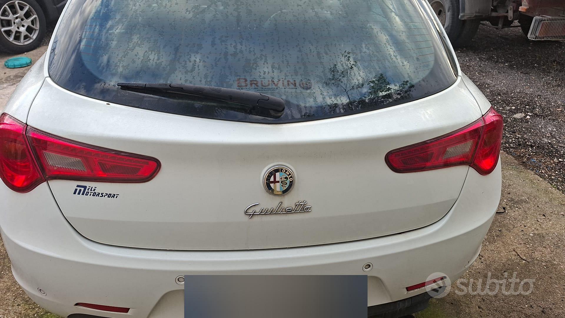 Alfa Romeo Giulietta 2010 photo 2