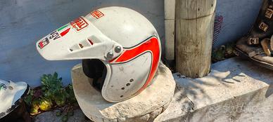 CASCHI MOTOCROSS REGOLARITA’ E STIVALI VINTAGE