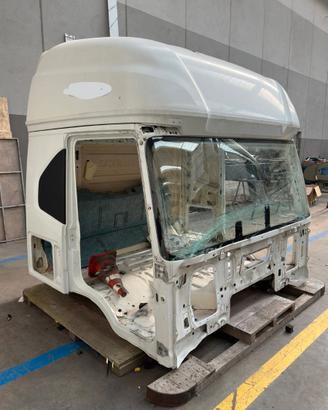 CABINA LASTRATA IVECO S-WAY AS