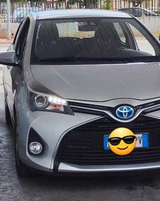 utilitaria yaris hybrid batteria ibrida nuova