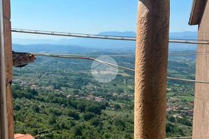 2 LOCALI A SERRONE