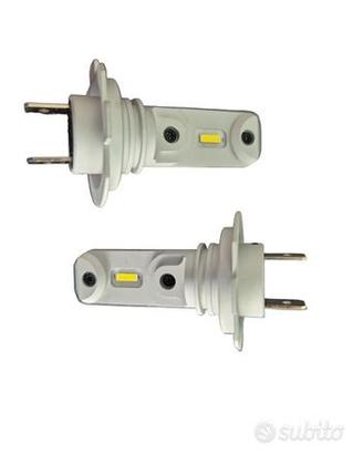 COPPIA LAMPADINE LED H7 PER AUTO MOTO E SCOOTER