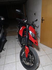 Ducati Hypermotard 950