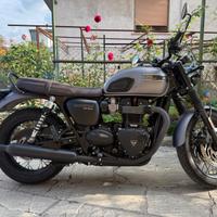 Triumph Bonneville T120 Black Edition