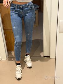 Jeans Liu jo