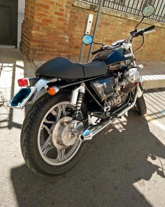 Moto Guzzi 1000 SP