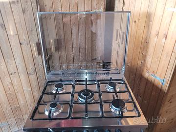 forno  elettrico piano cottura  gas Ariston 