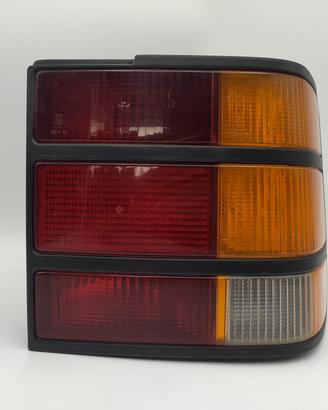 Fanale post dx FORD SCORPIO I '85